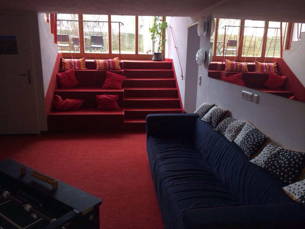 Hostel Der Athleten Гармиш-Партенкирхен Екстериор снимка